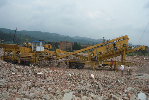 Mobile Crushers Provide Multiple Services for Infrastructure Projects